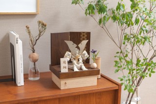 インドの貴重な木製ハンドメイド置物作品（飾り物） 置物 木像 彫刻 人形 手作り (一木造り)インド職人の手作り
