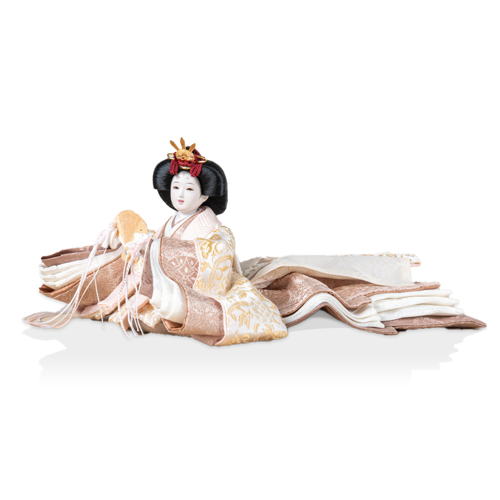 衣装着の雛人形