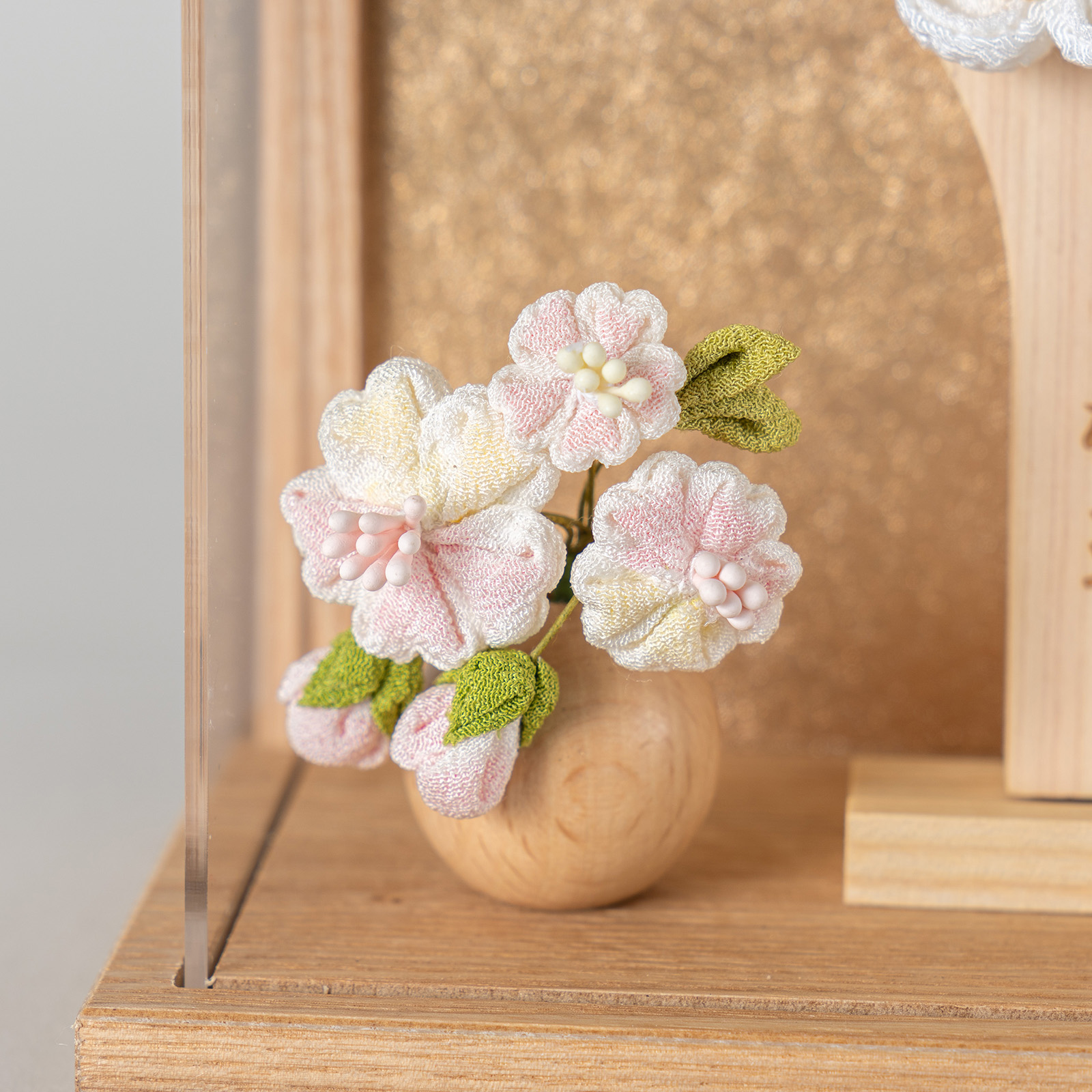 コンパクトでかわいい「ことの羽子板」 コンパクトでかわいい「ことの羽子板」